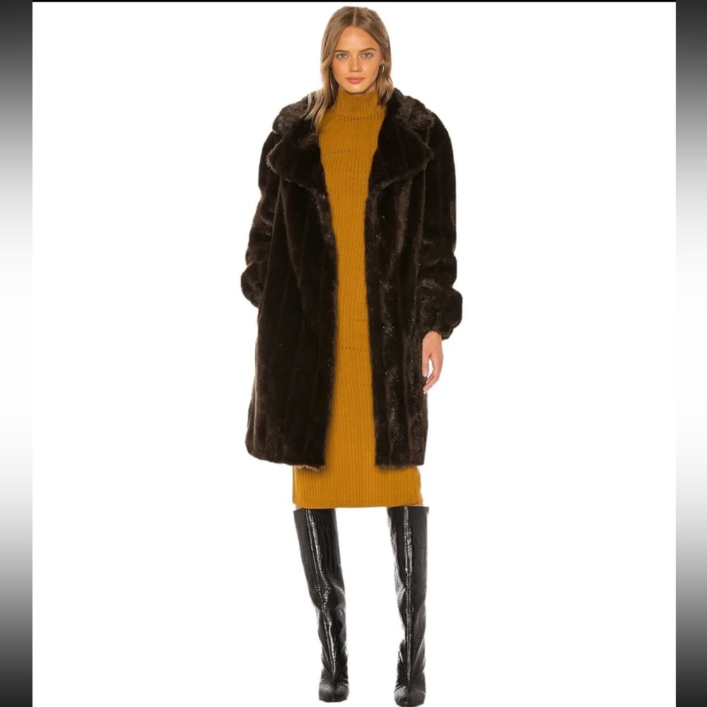 LPA Edwina faux fur coat XS. NEW NEVER WORN